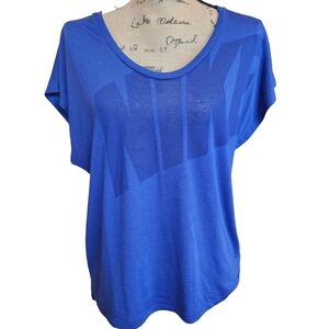 Nike Dri-Fit Blue Loose Fit Graphic Tee – Size M